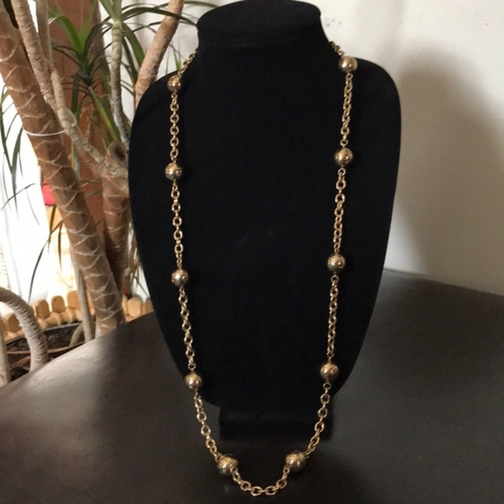 Premier design gold necklace